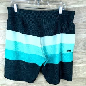 O’Neill Hyperfreak Men’s 34x9 Color Block Stretch Board Shorts